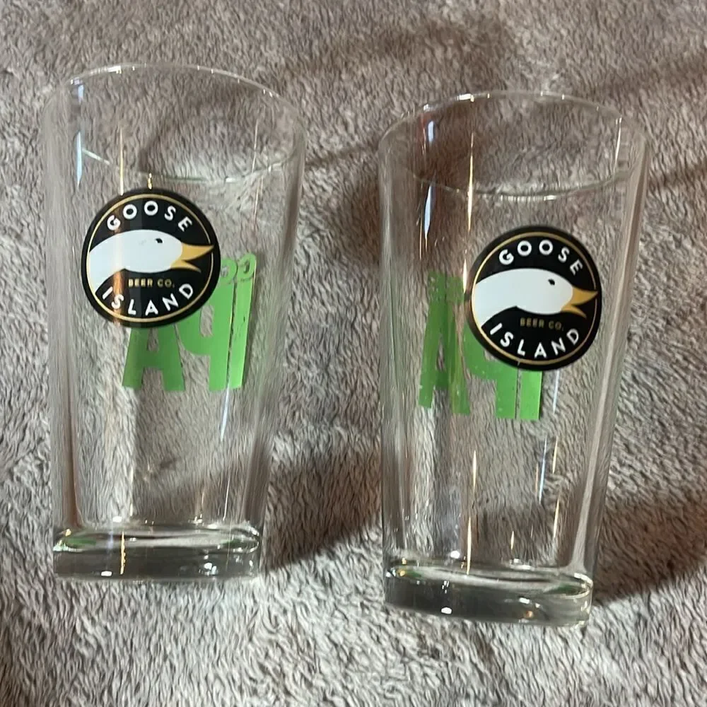 Goose island IPA glasses